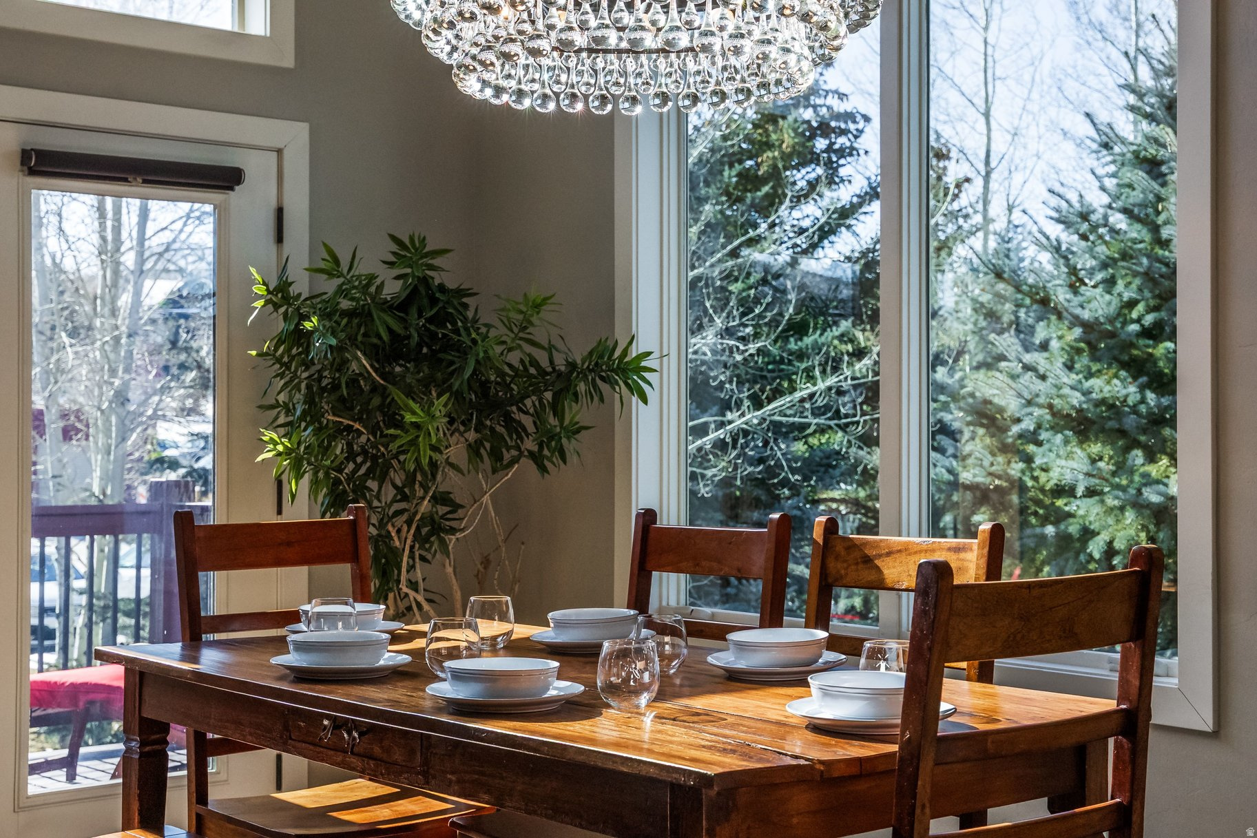 TRAILSIDE PARK - Residential