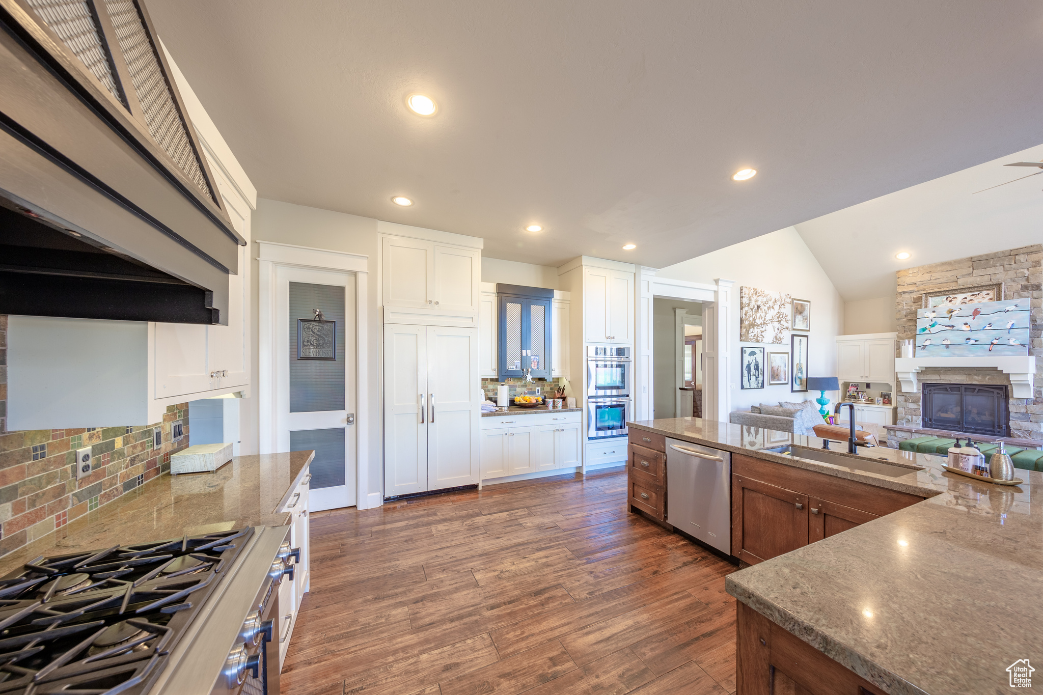 134 W Glacier Lily Dr, Alpine, Utah image 21