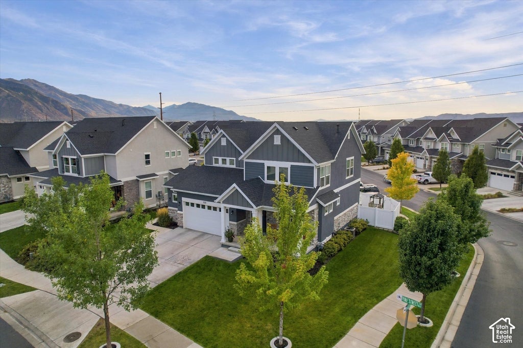 Photo of 972 S VINE ST, Mapleton, UT 84664 (MLS # 2188843)