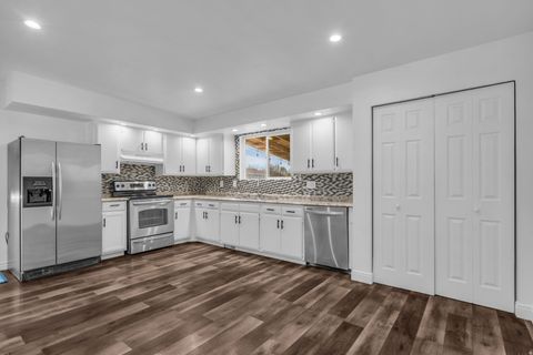 Tiny photo for 3052 S CORTNEY DR, West Valley City, UT 84120 (MLS # 2141599)