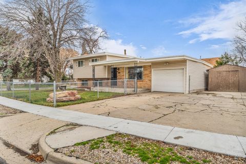 Tiny photo for 3052 S CORTNEY DR, West Valley City, UT 84120 (MLS # 2141599)