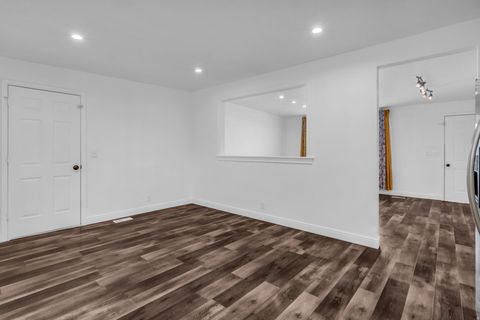 Tiny photo for 3052 S CORTNEY DR, West Valley City, UT 84120 (MLS # 2141599)