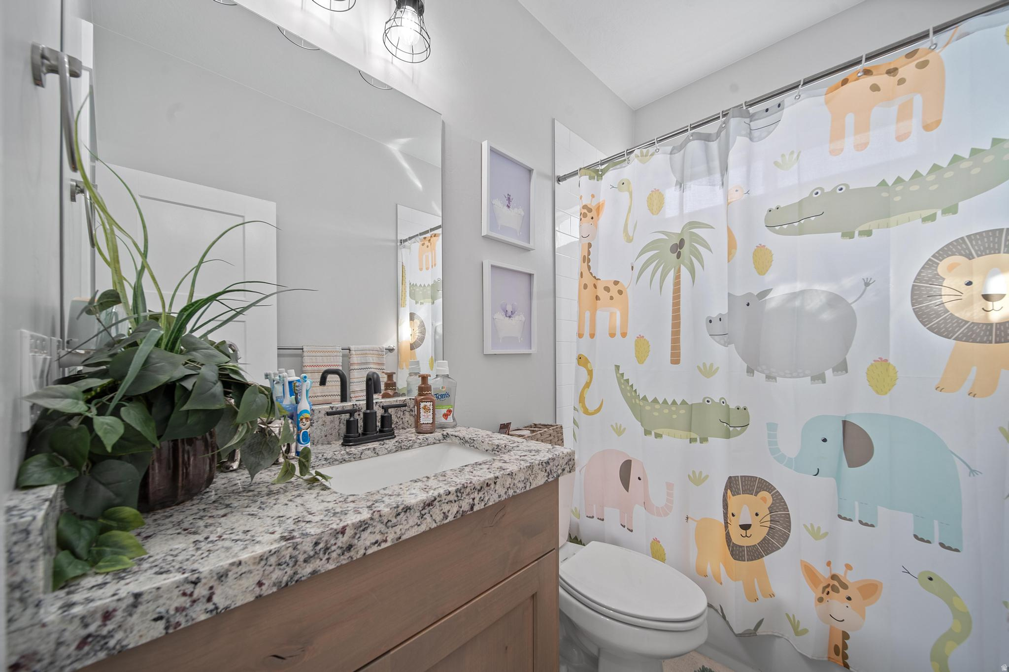 BRIDLE WALK - Residential