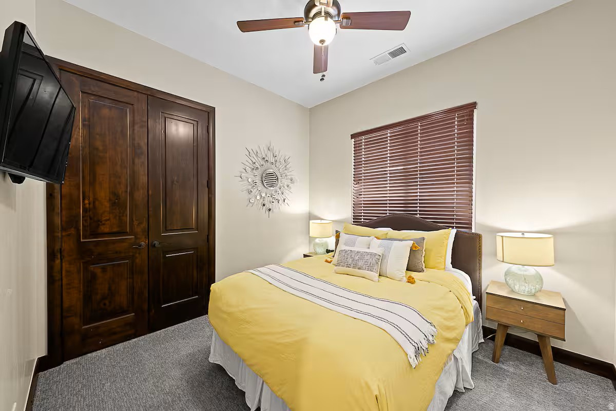 CORAL RIDGE TOWNHOMES PH 2 - Residential