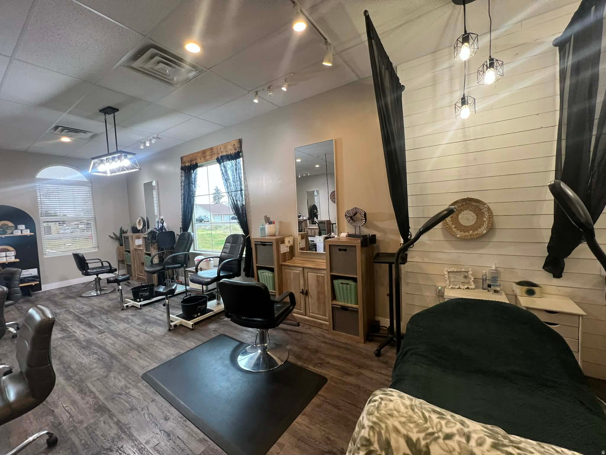 FARR WEST CENTER - Commercial Lease