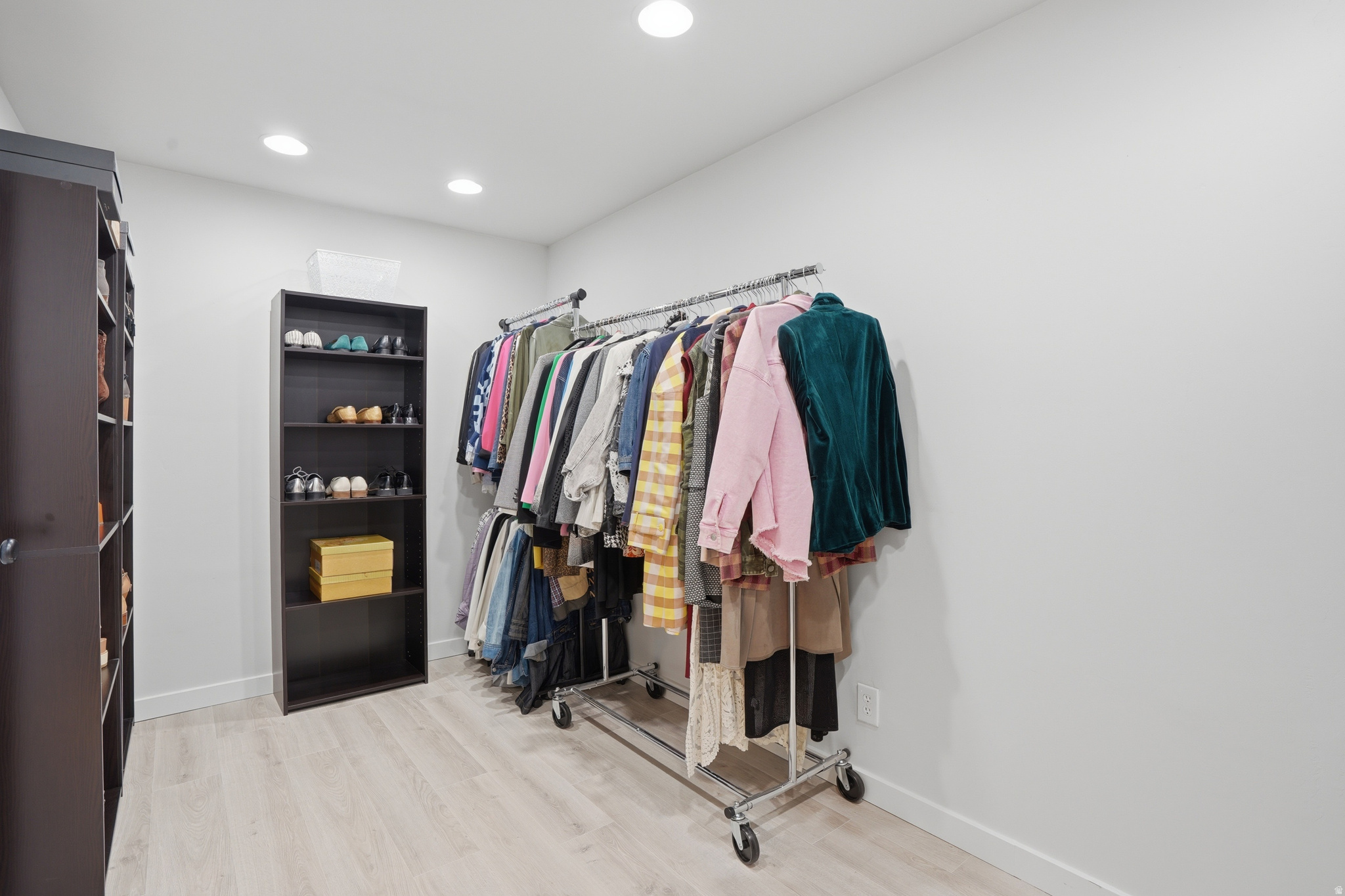 DAYBREAK - Residential