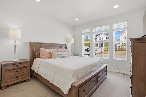 Tiny photo for 5199 W LAKE TERRACE AVE S, South Jordan, UT 84009 (MLS # 2149065)