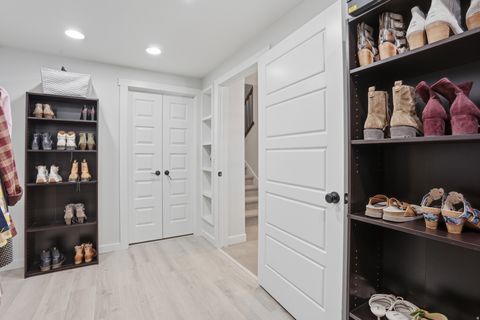 Tiny photo for 5199 W LAKE TERRACE AVE S, South Jordan, UT 84009 (MLS # 2149065)