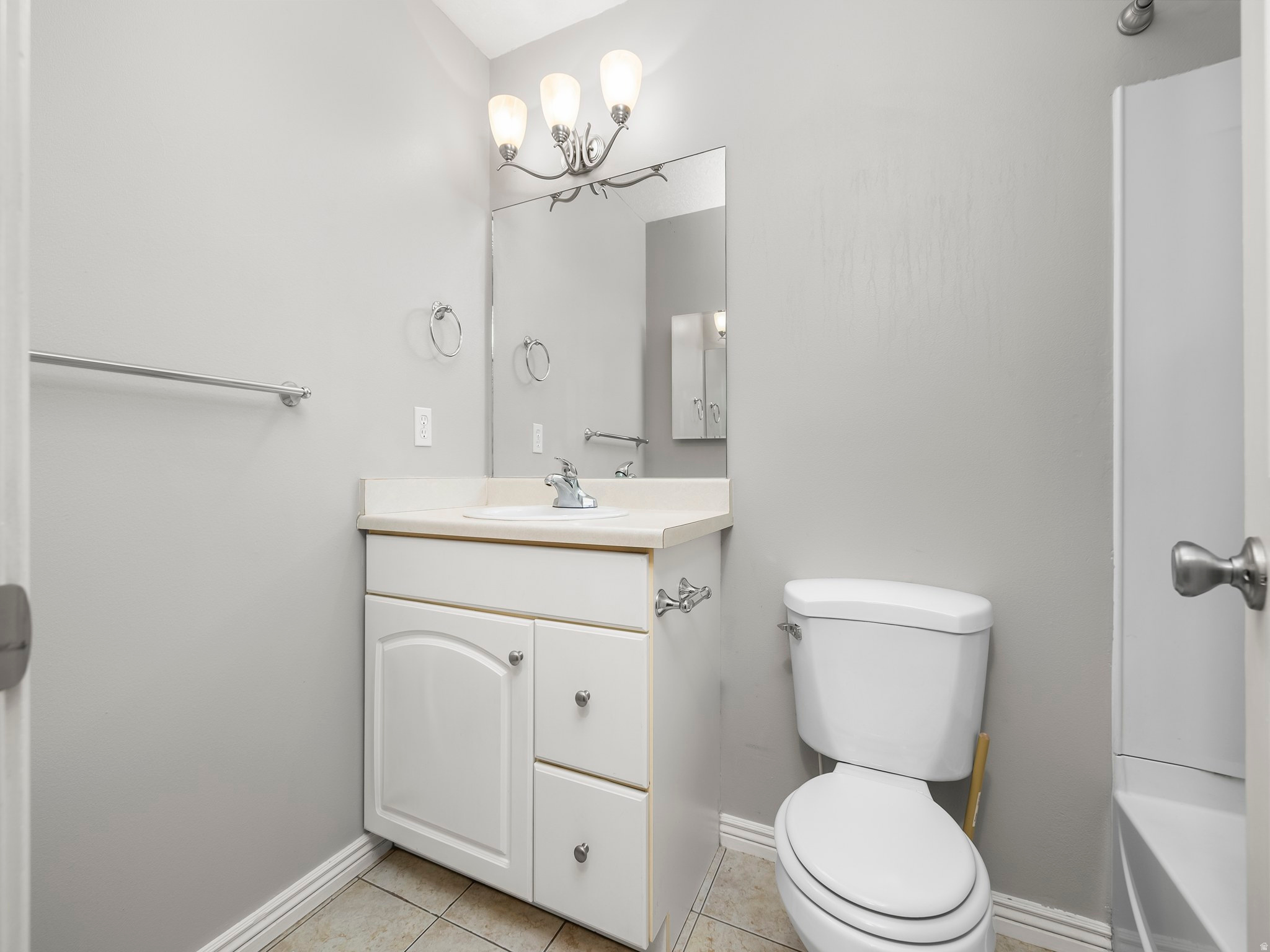 369 NORTH MAIN - Residential