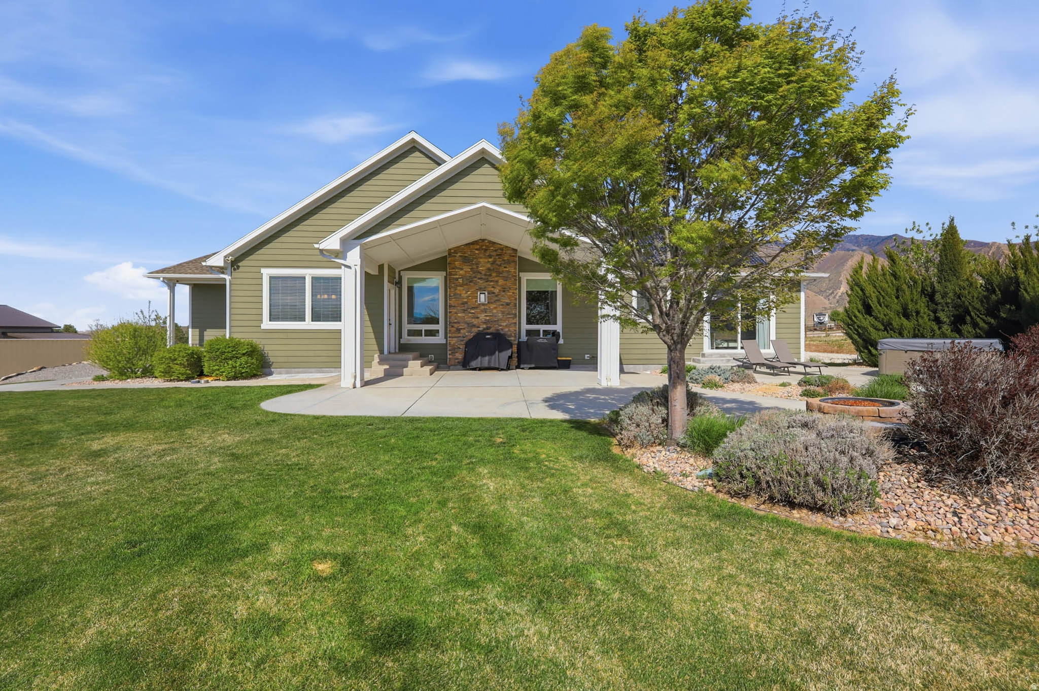 BROOKFIELD ESTATES - Residential