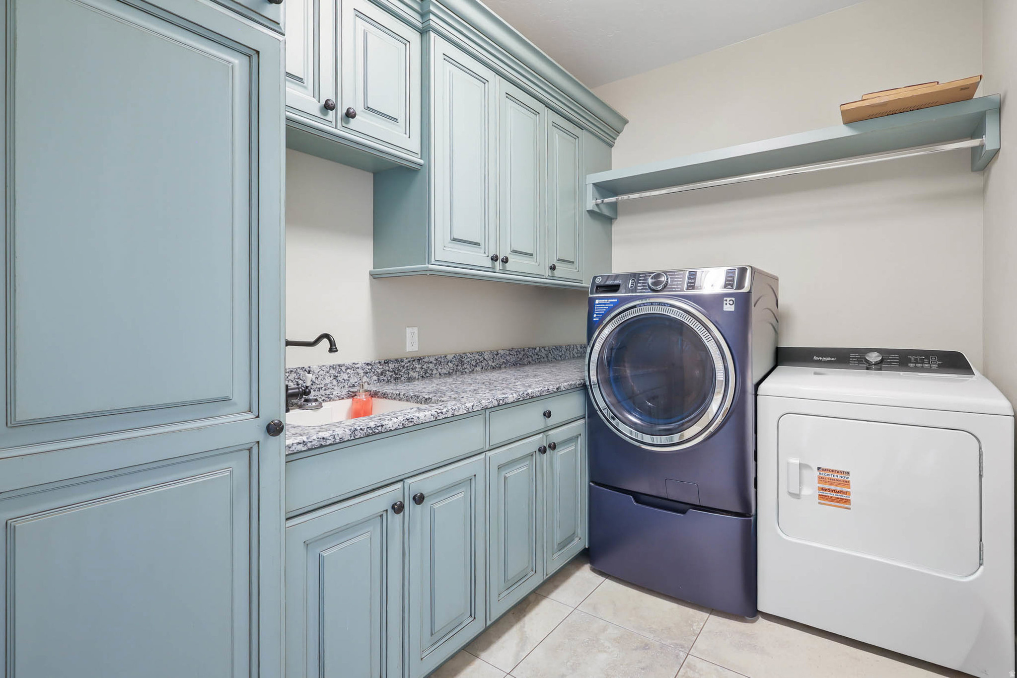 BROOKFIELD ESTATES - Residential