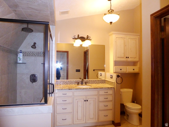 MOUNT LOGAN - Residential