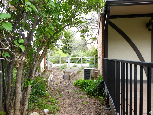 MOUNT LOGAN - Residential