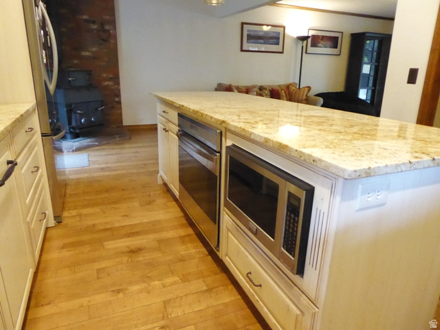 MOUNT LOGAN - Residential