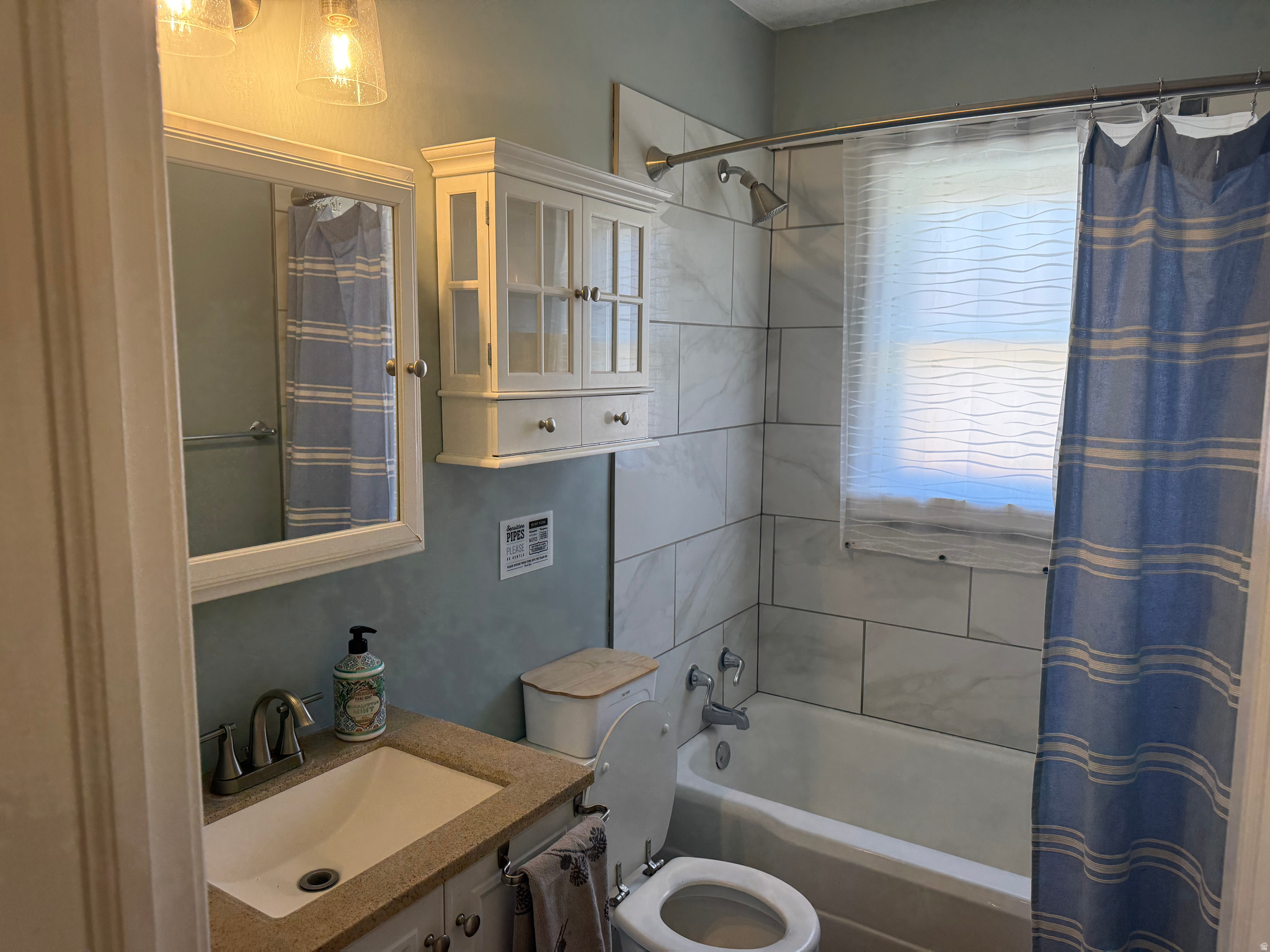 COUNTRY CLUB HEIGHTS - Residential