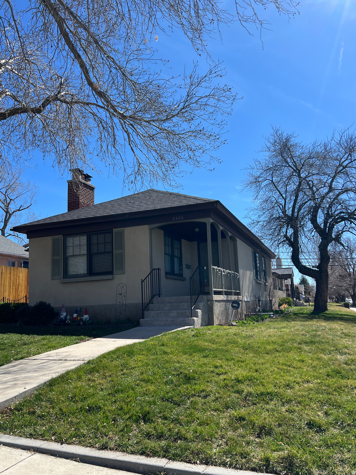 COUNTRY CLUB HEIGHTS - Residential