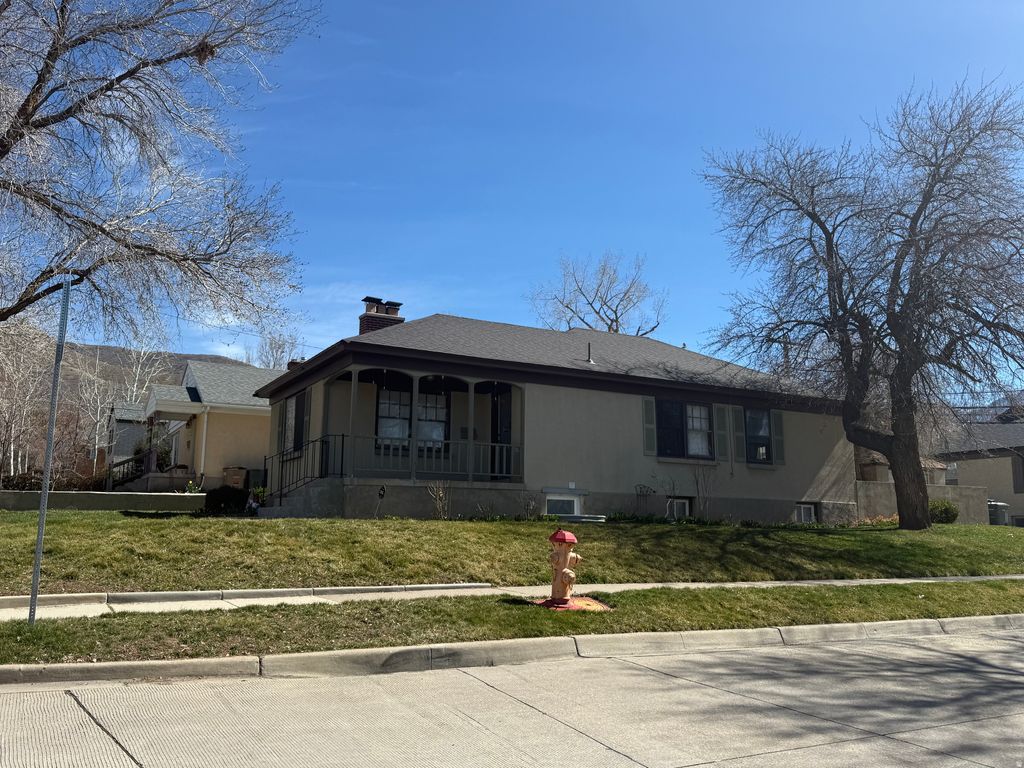 Photo of 2406 E 2100 S, Salt Lake City, UT 84109 (MLS # 2143235)