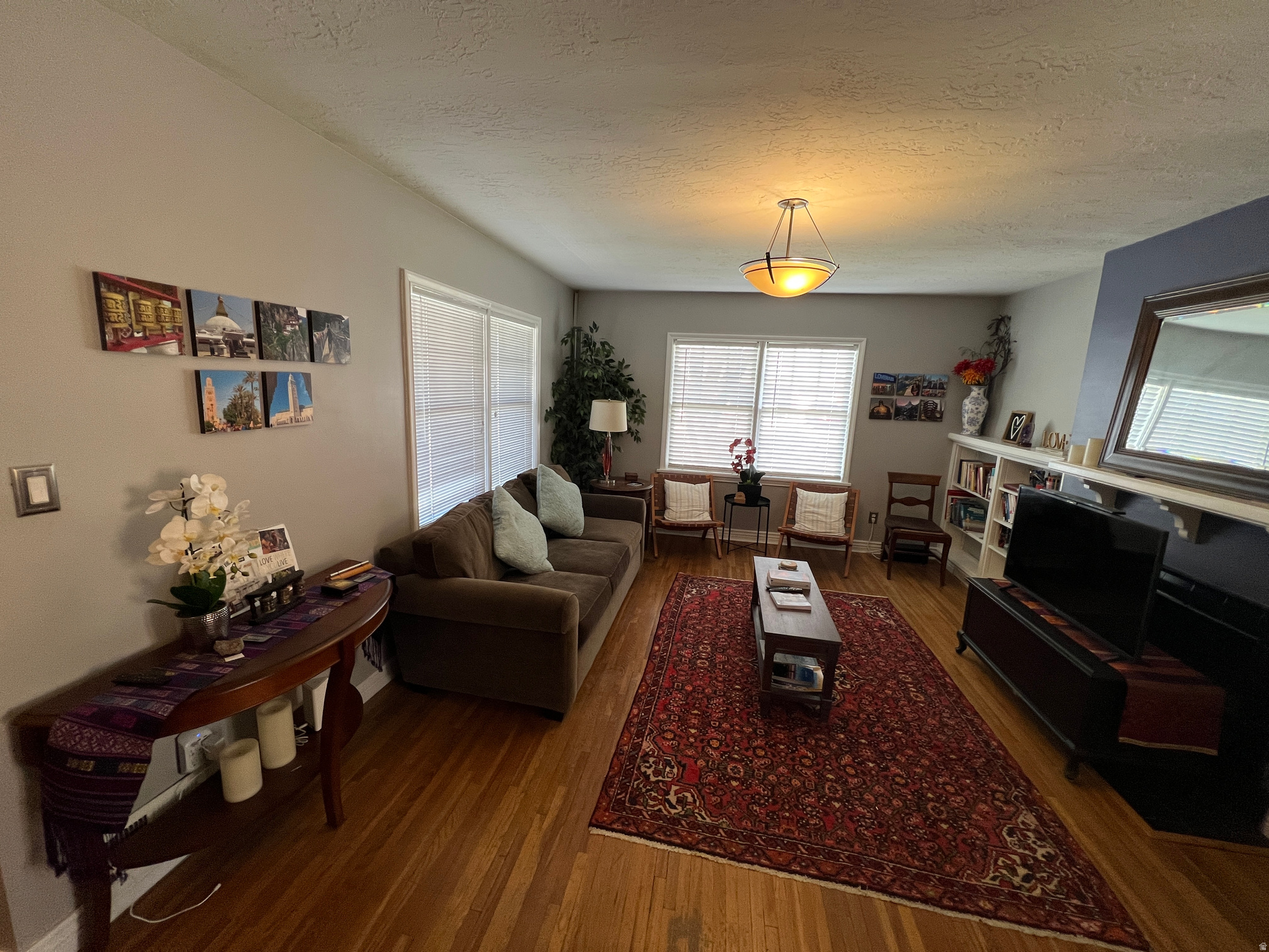 COUNTRY CLUB HEIGHTS - Residential