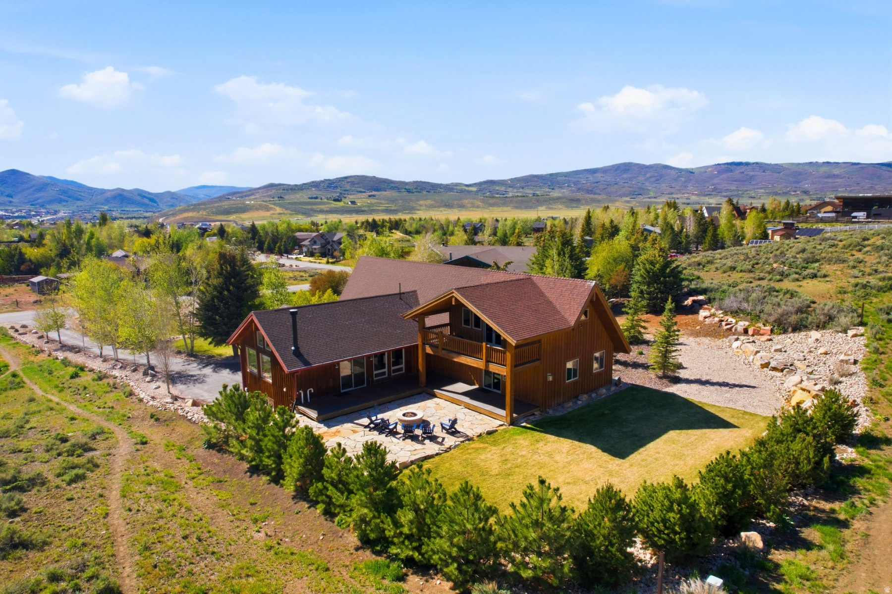 HIGHLAND ESTATES - Residential