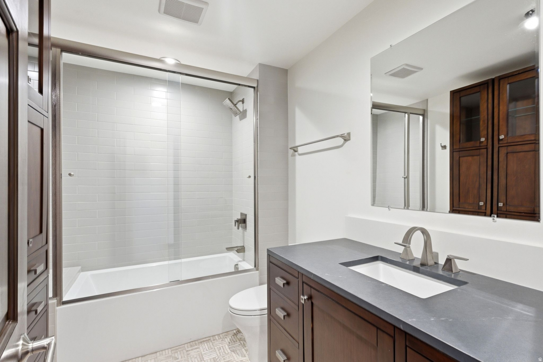 HIGHLAND ESTATES - Residential
