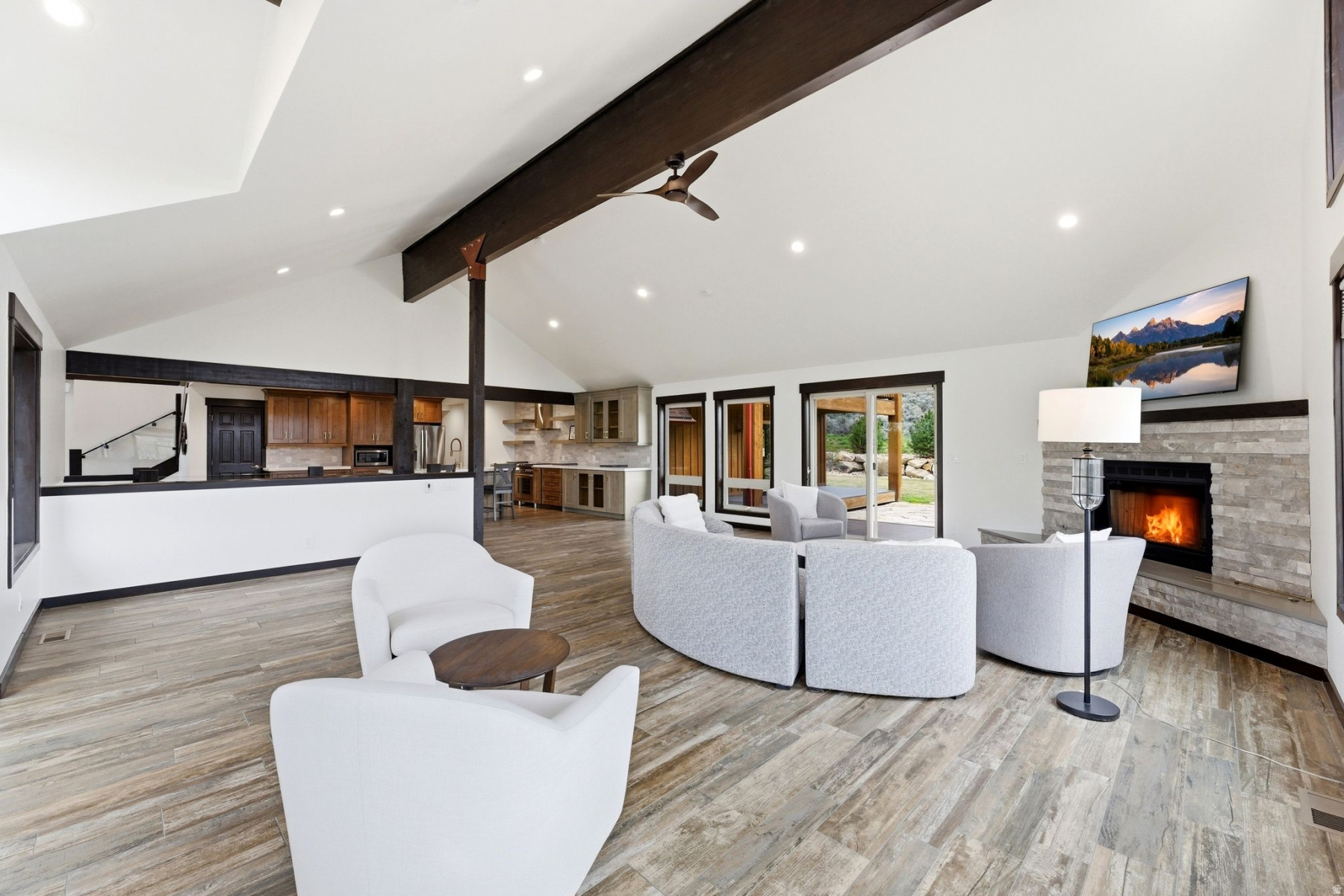 HIGHLAND ESTATES - Residential
