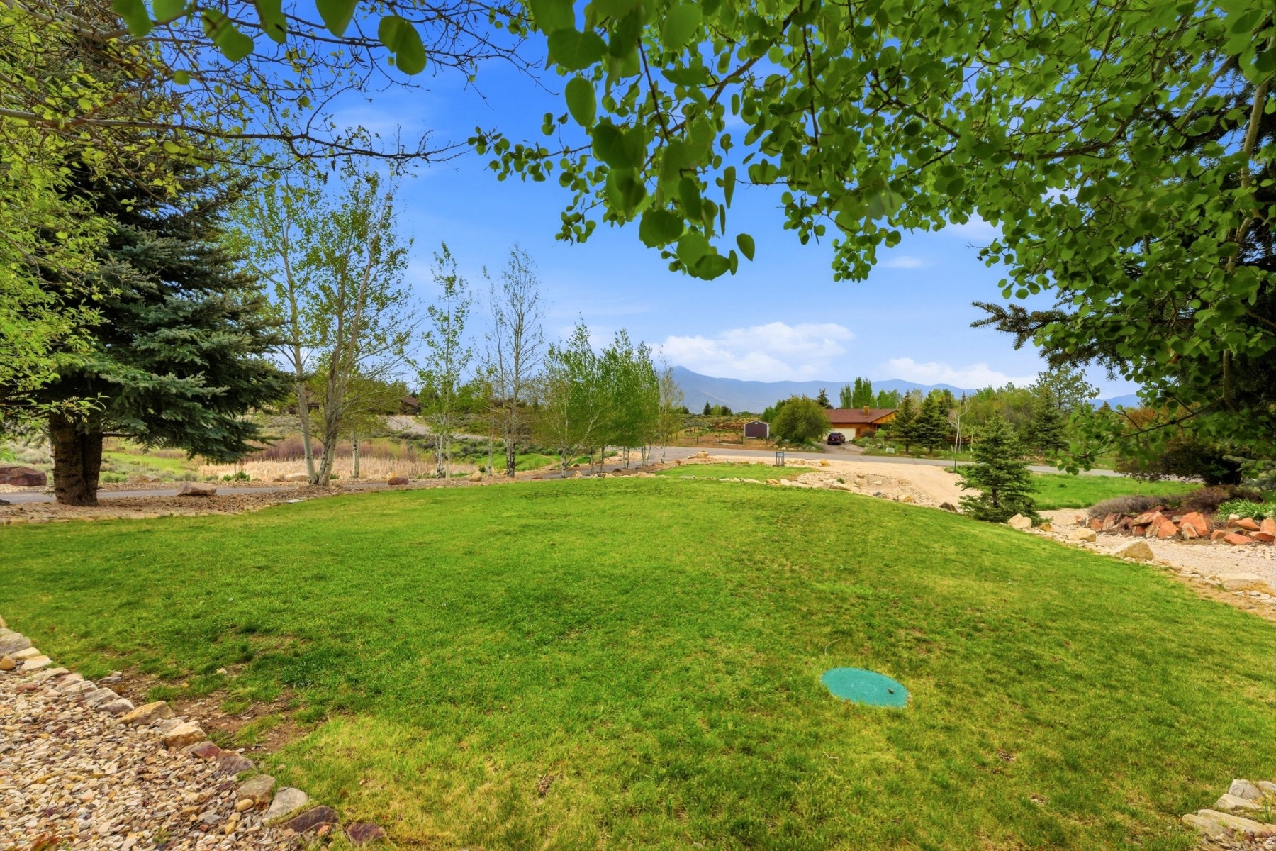 HIGHLAND ESTATES - Residential
