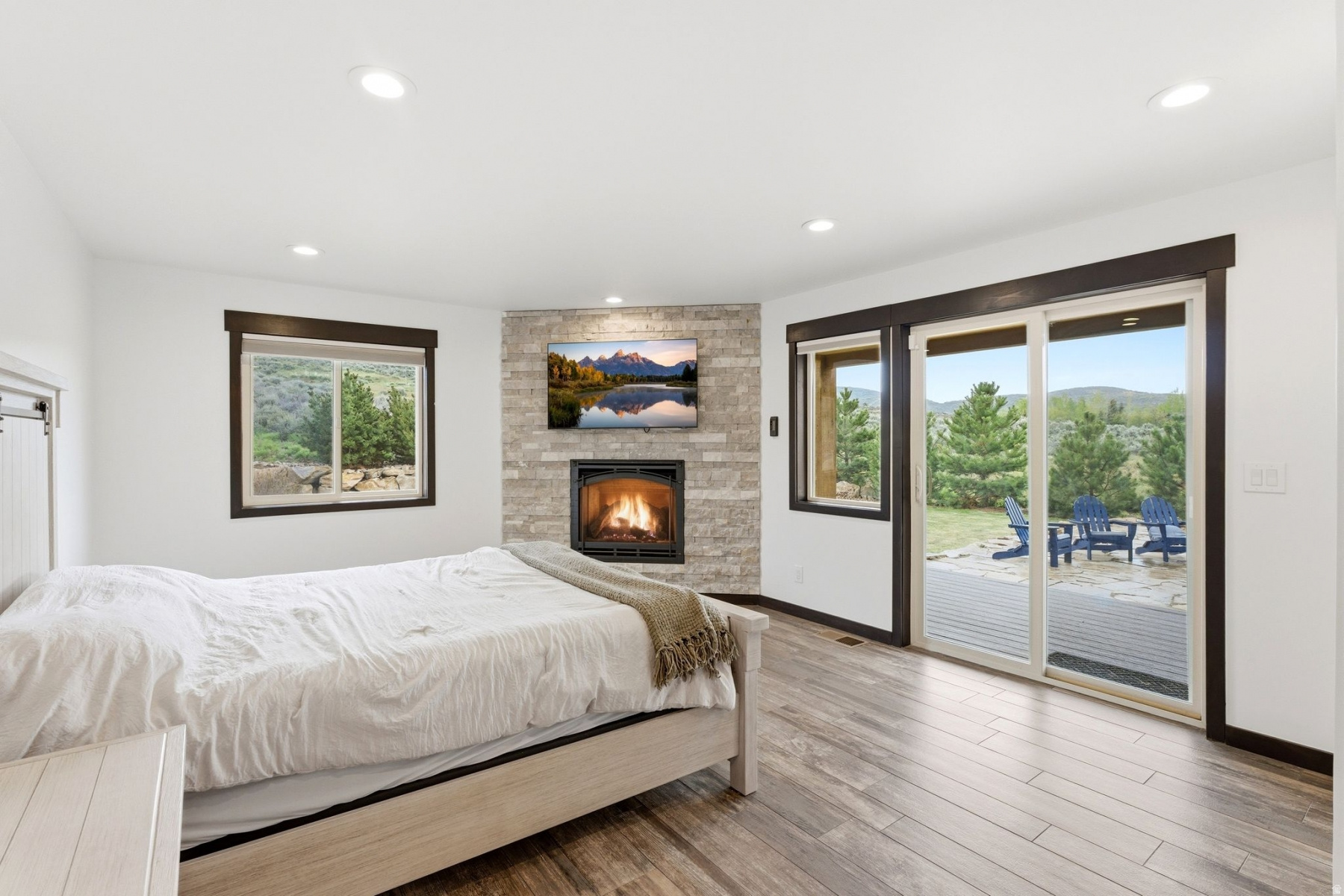 HIGHLAND ESTATES - Residential