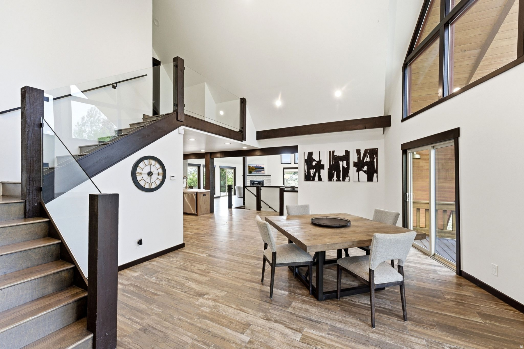 HIGHLAND ESTATES - Residential