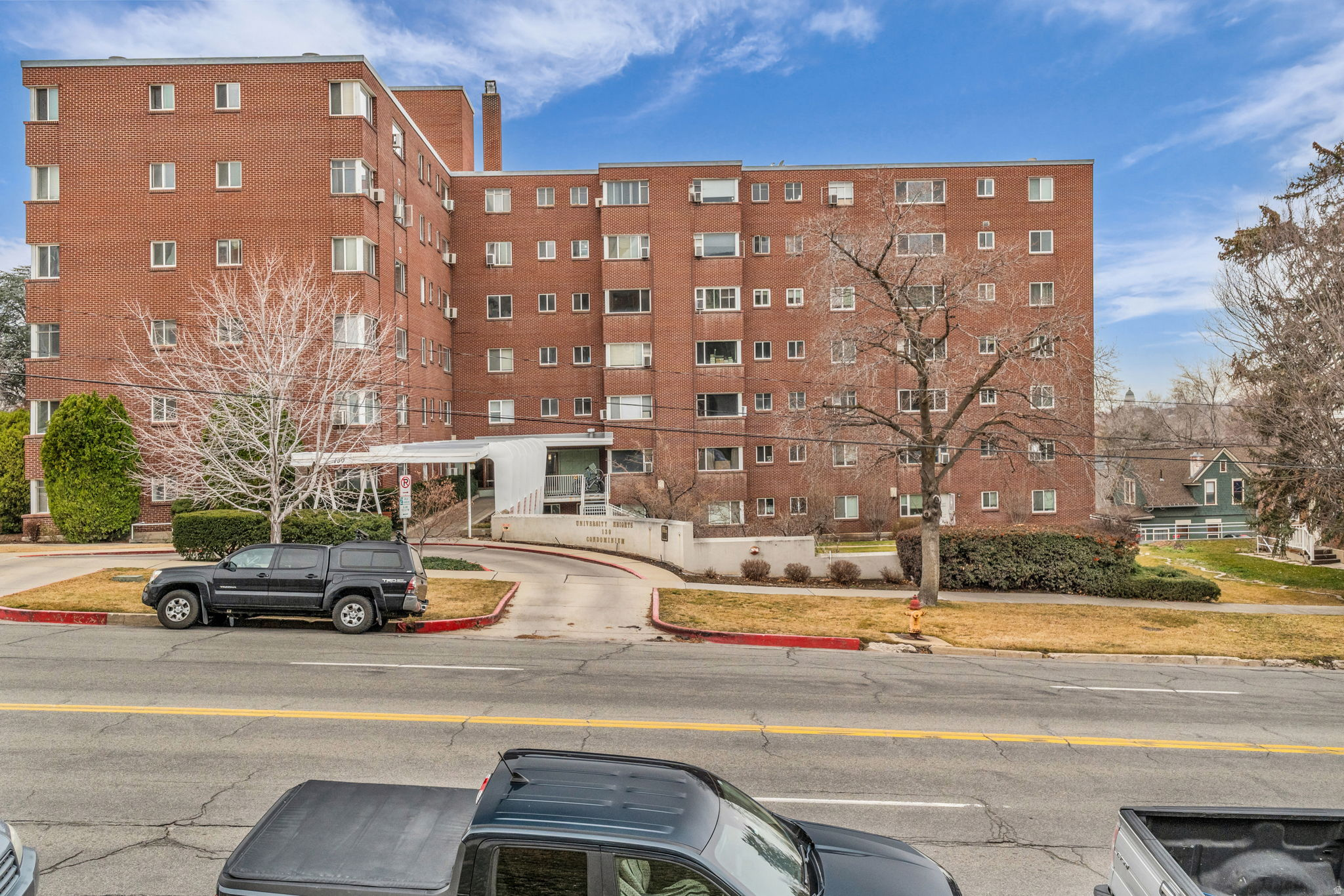 UNIVERSITY HEIGHTS - Residential