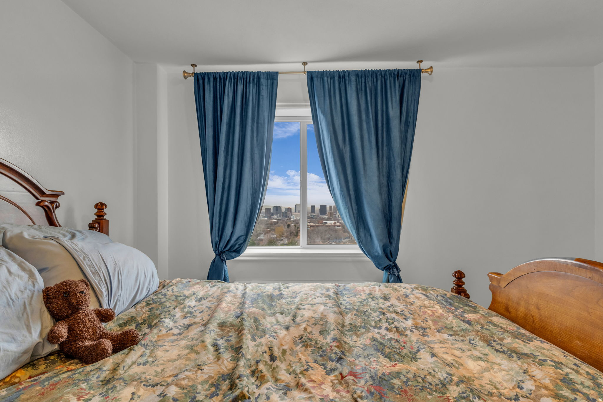 UNIVERSITY HEIGHTS - Residential