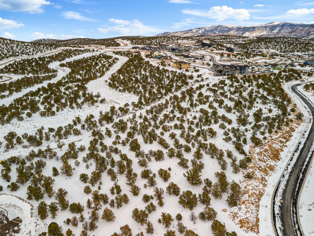 Photo of 3202 W ESTATES DR #23, Cedar City, UT 84720 (MLS # 2154165)