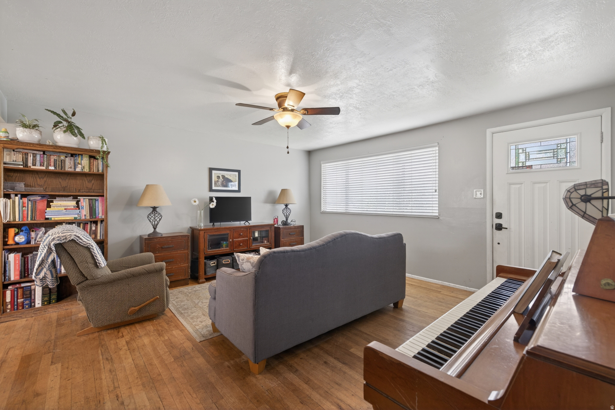 BEL-AIR HEIGHTS - Residential