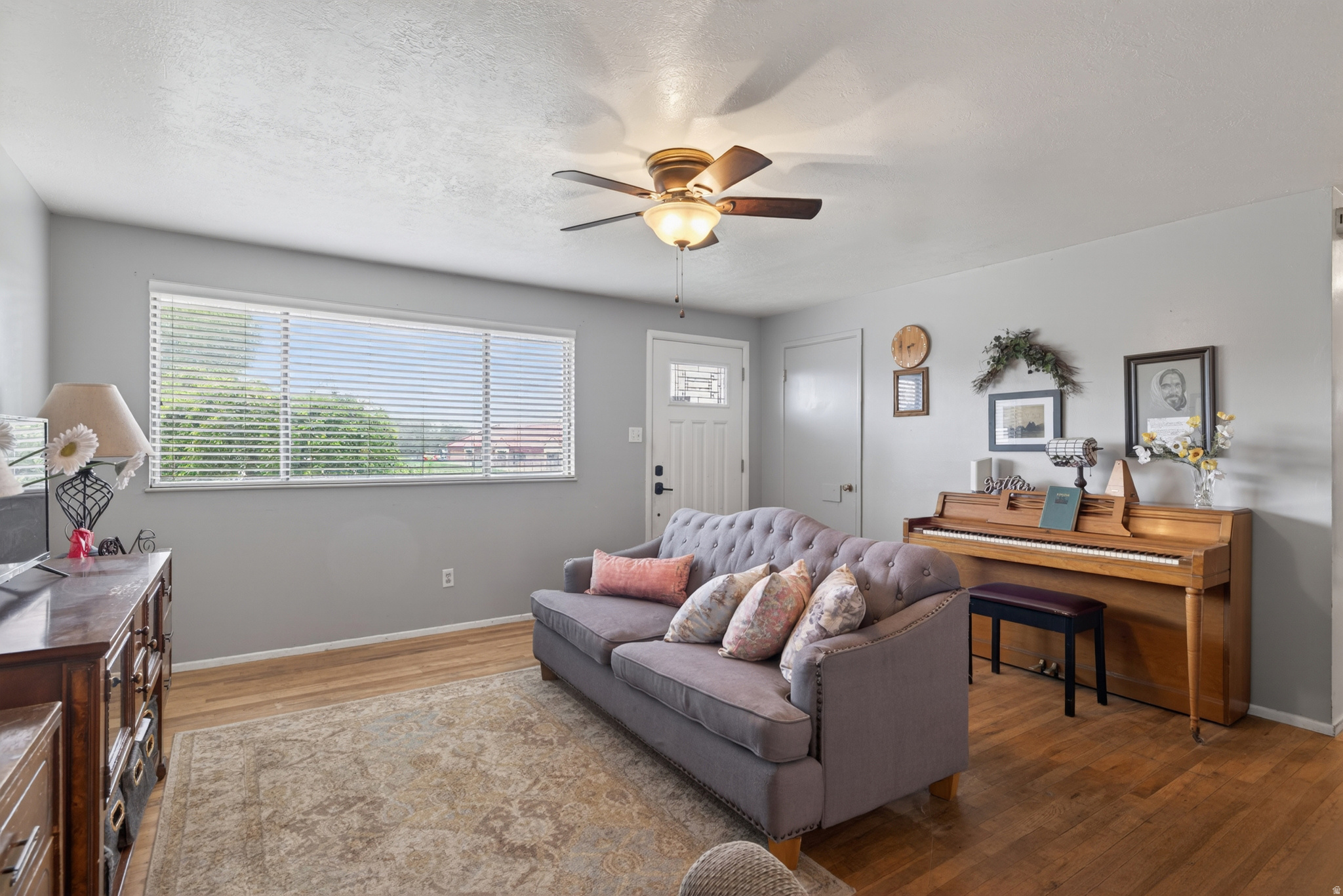 BEL-AIR HEIGHTS - Residential