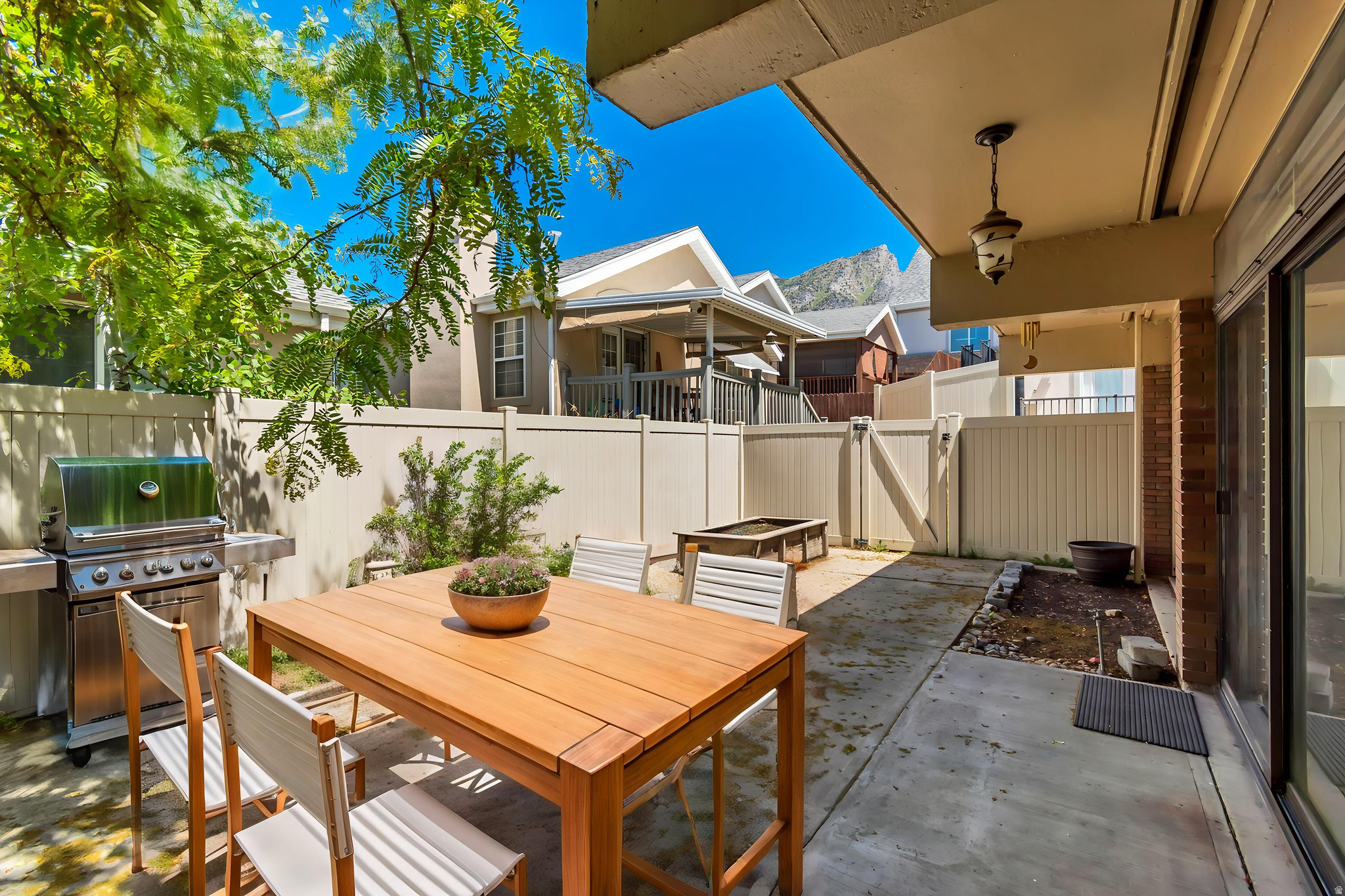 ROCK CANYON - Residential