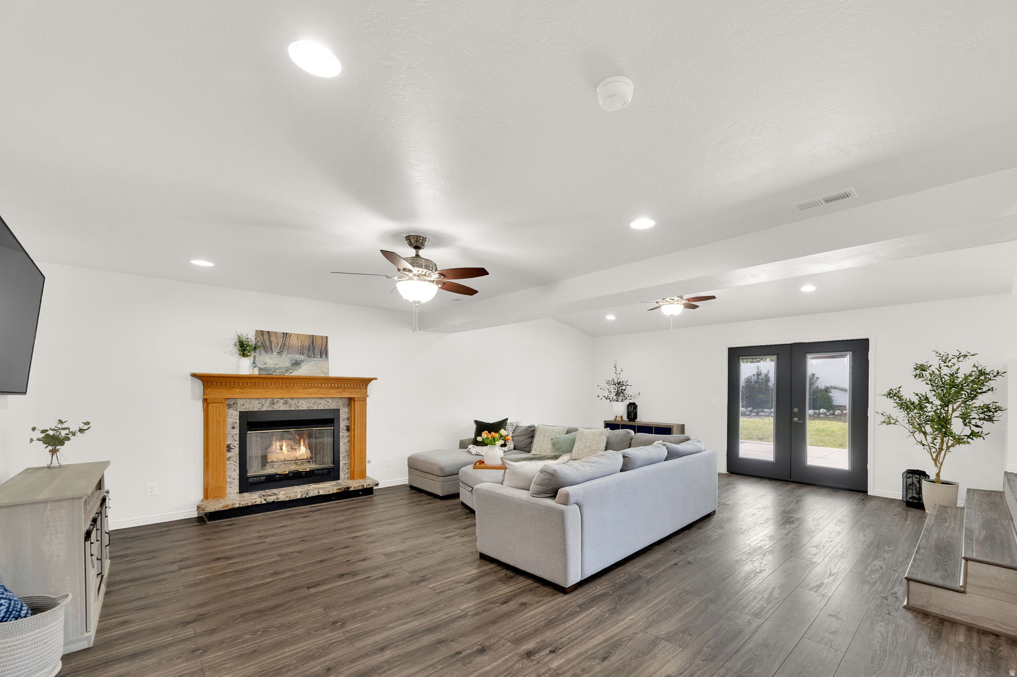 ALPINE COUNTRY - Residential