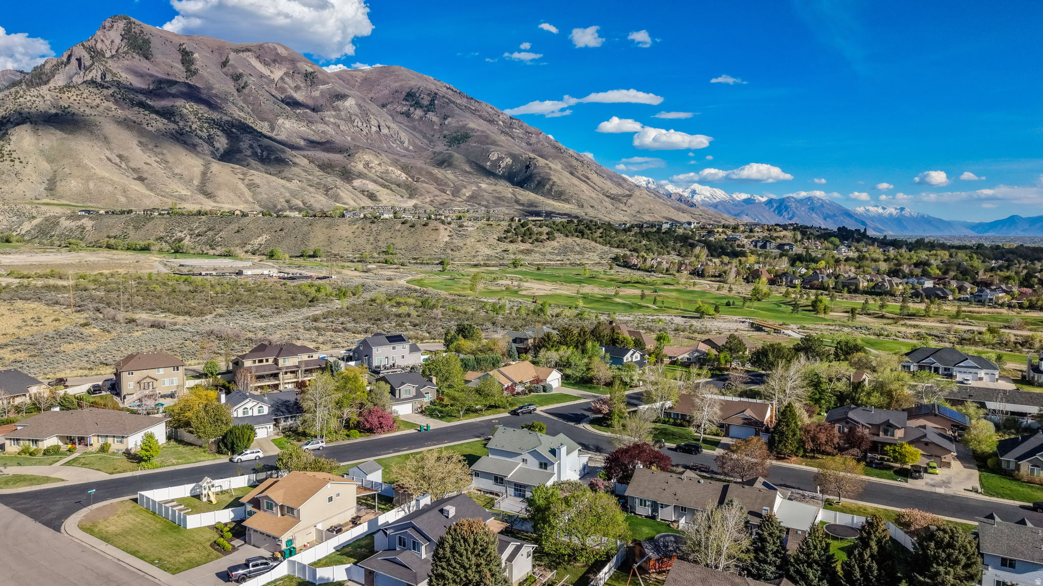 ALPINE COUNTRY - Residential