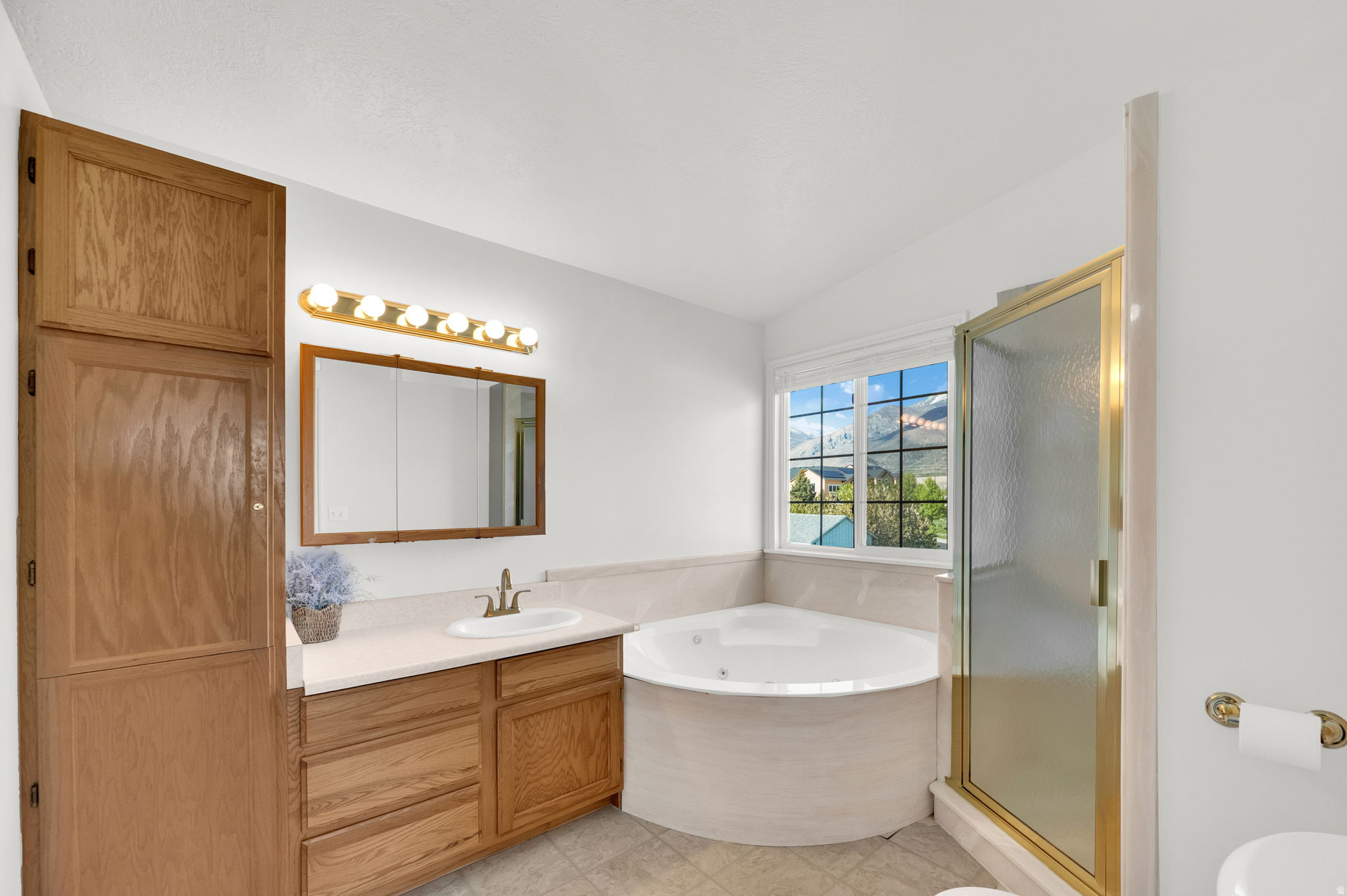 ALPINE COUNTRY - Residential