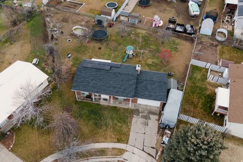 Tiny photo for 1167 W 2100 N, Clinton, UT 84015 (MLS # 2136337)