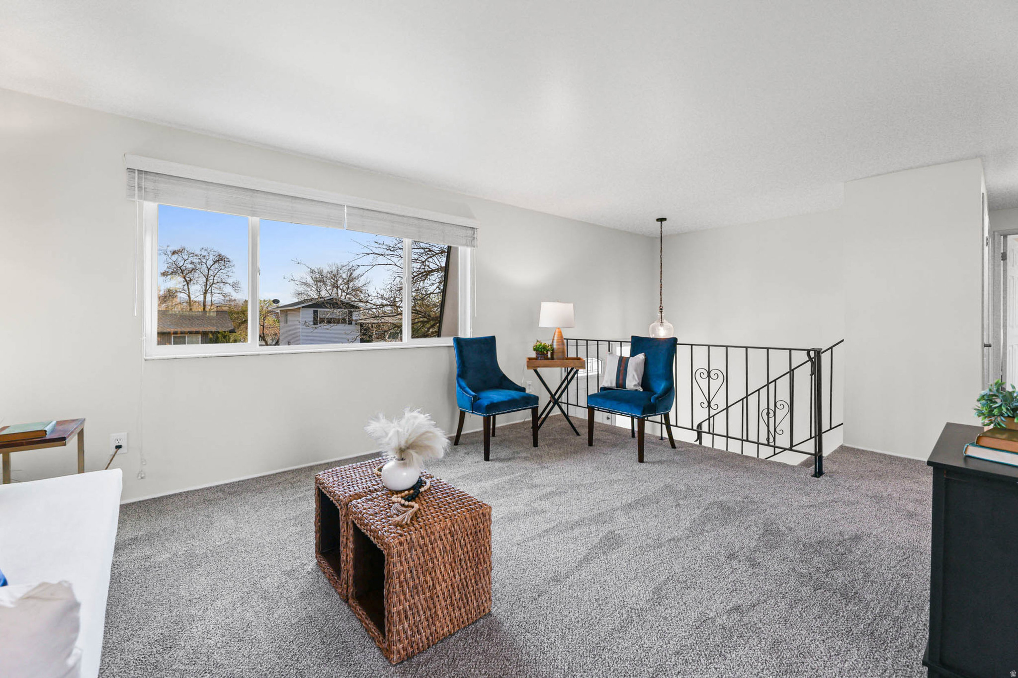 WHITE CITY - Residential