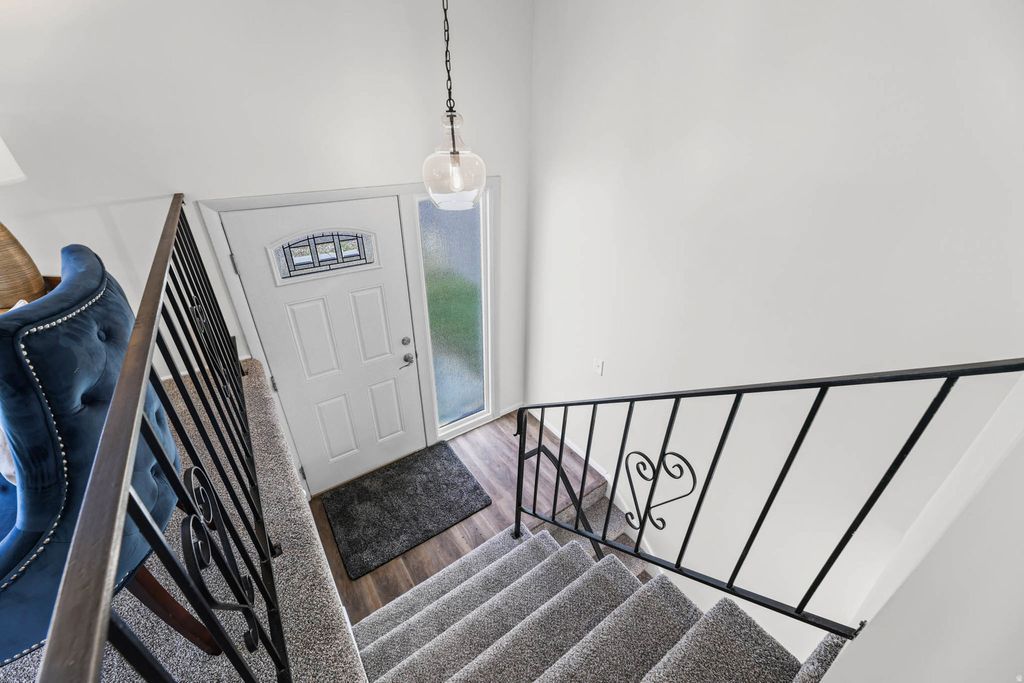 Photo of 1105 E WEBSTER DR S, Sandy, UT 84094 (MLS # 2145784)