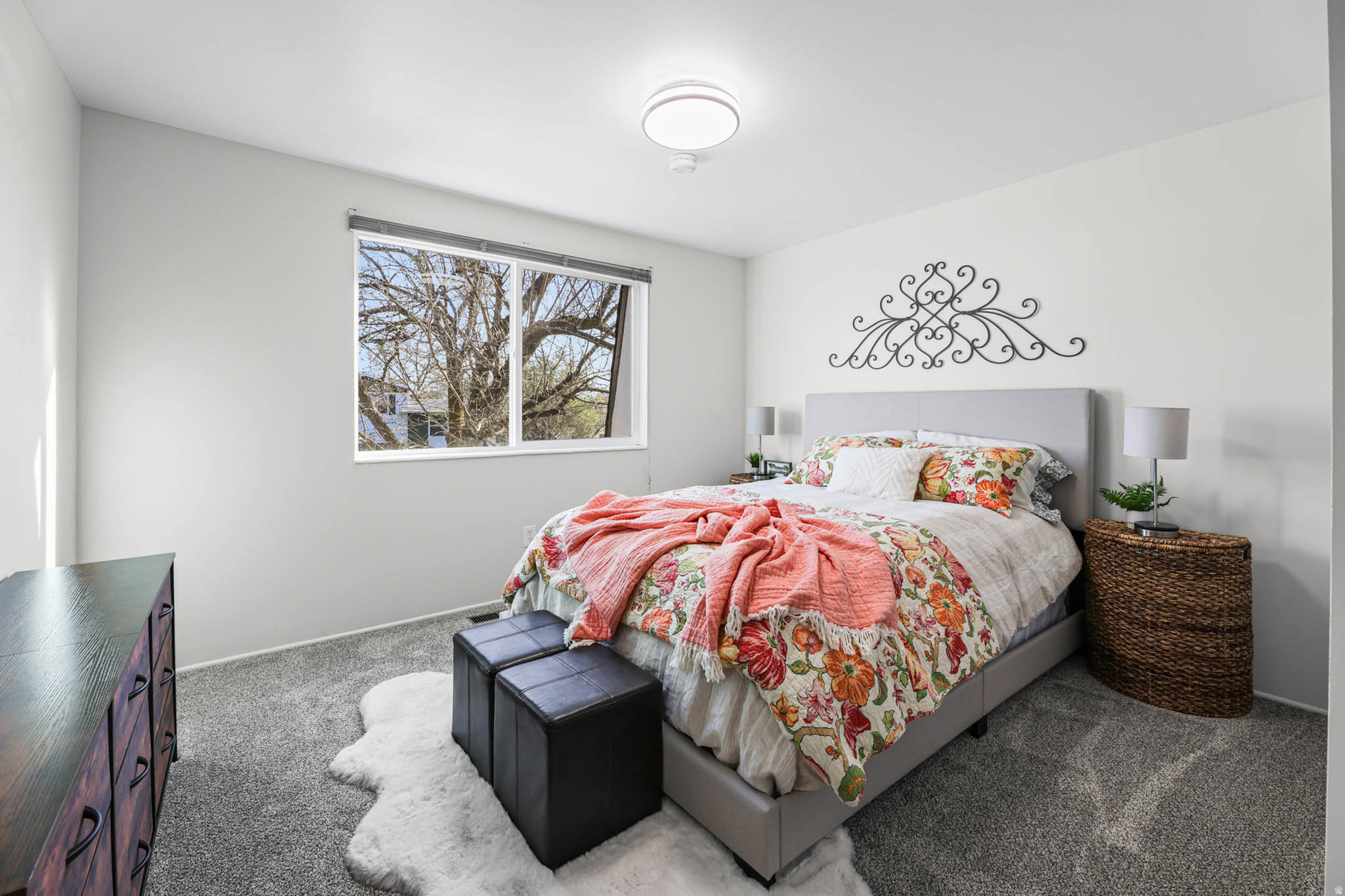 WHITE CITY - Residential