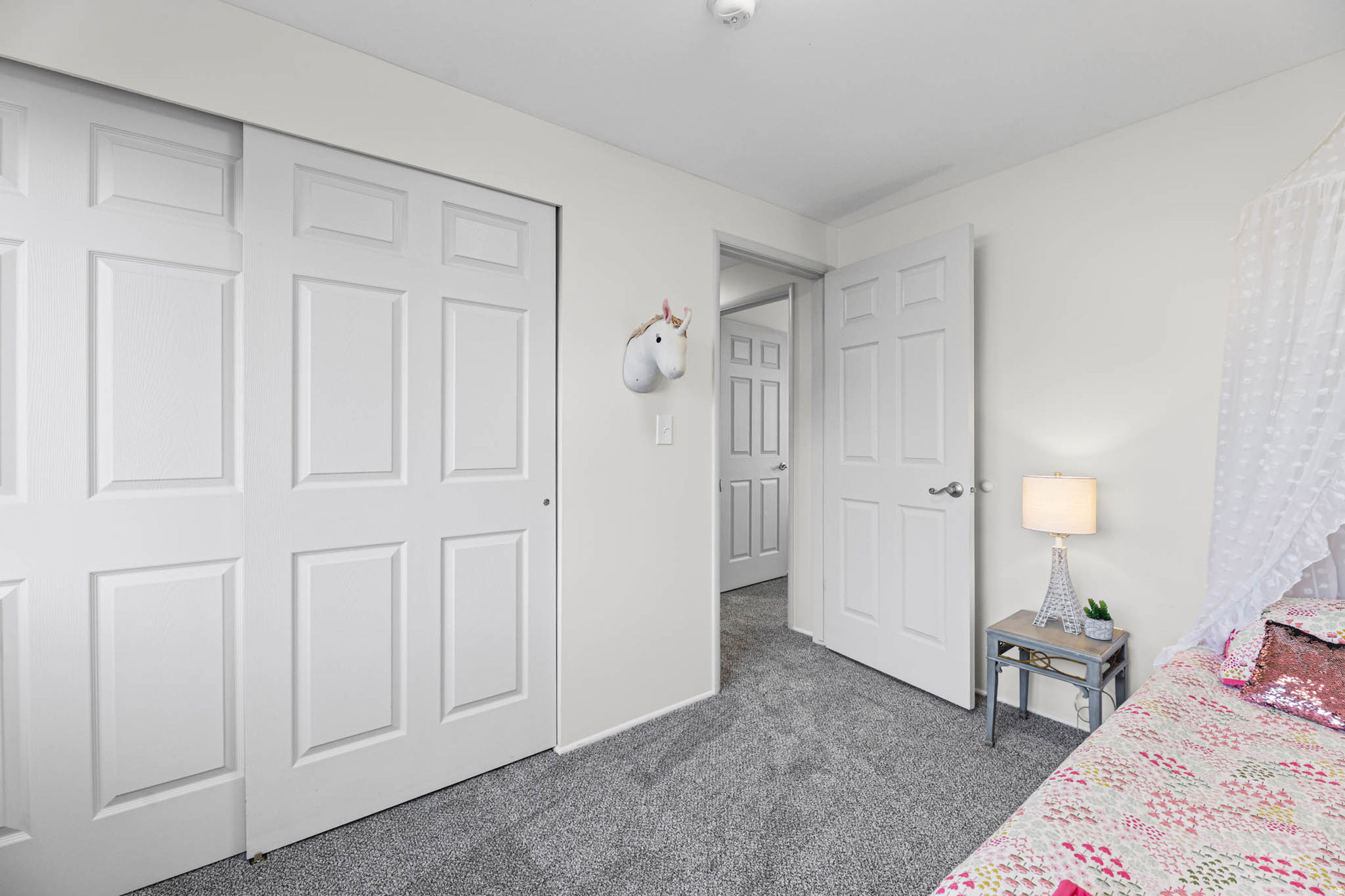 WHITE CITY - Residential