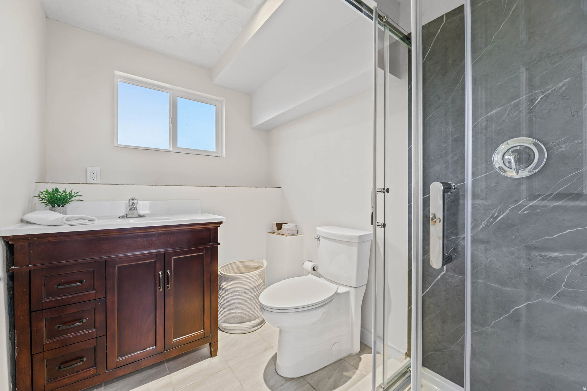 WHITE CITY - Residential