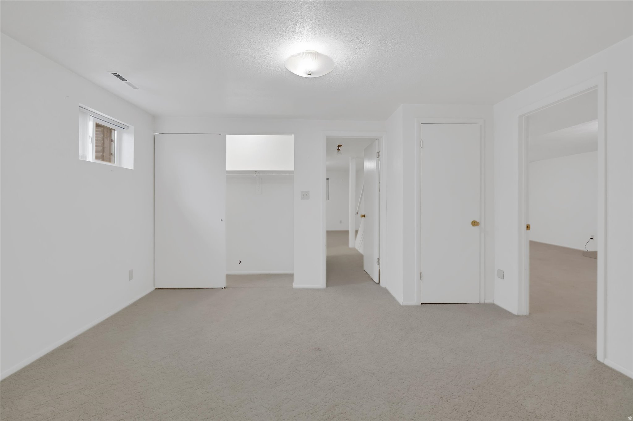 ASPEN CONDOMINIUMS - Residential