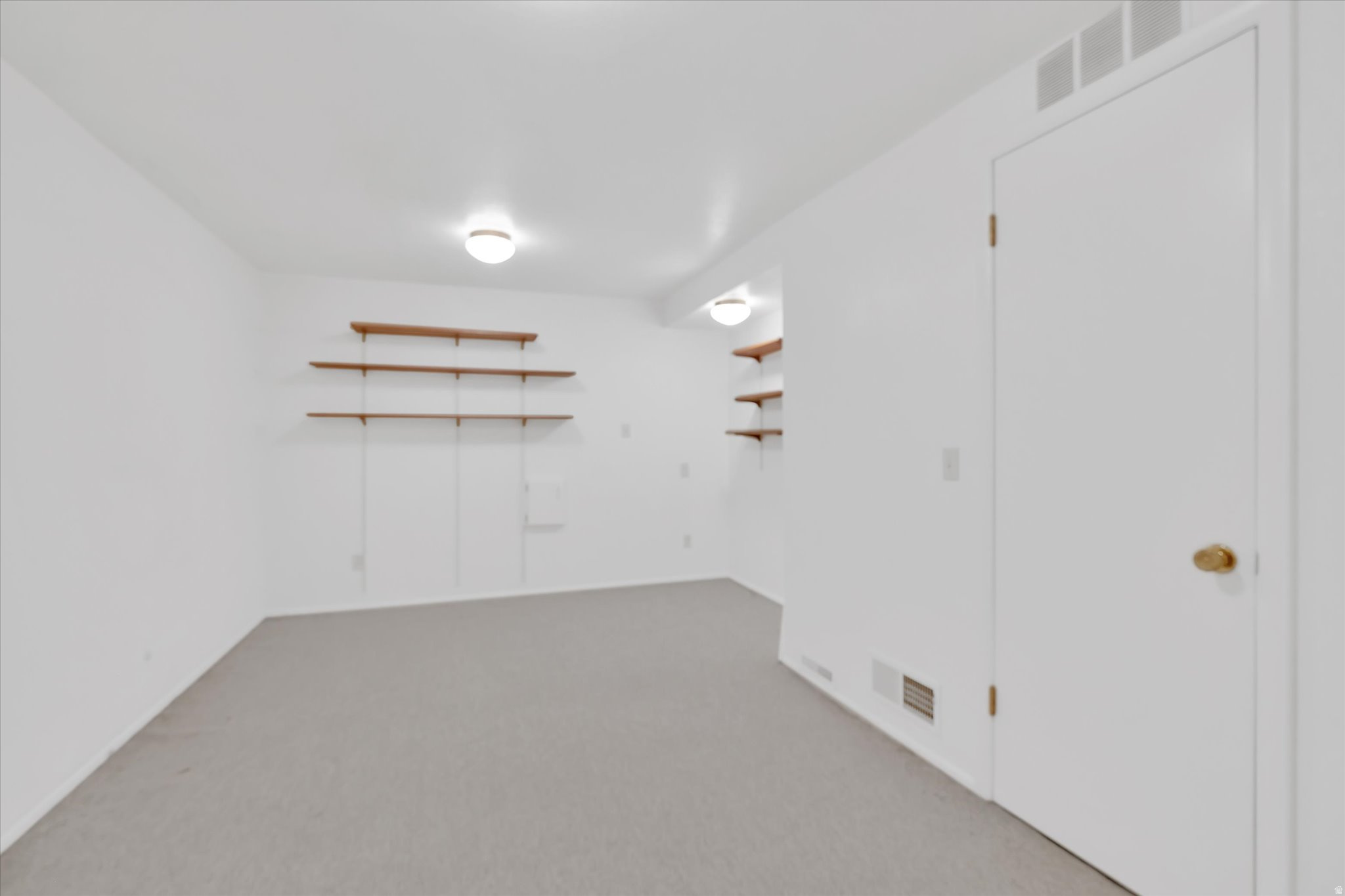 ASPEN CONDOMINIUMS - Residential