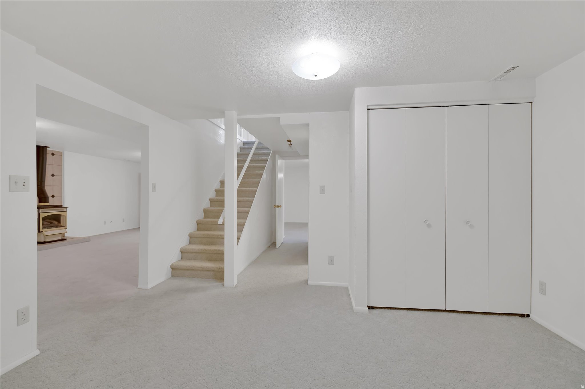 ASPEN CONDOMINIUMS - Residential