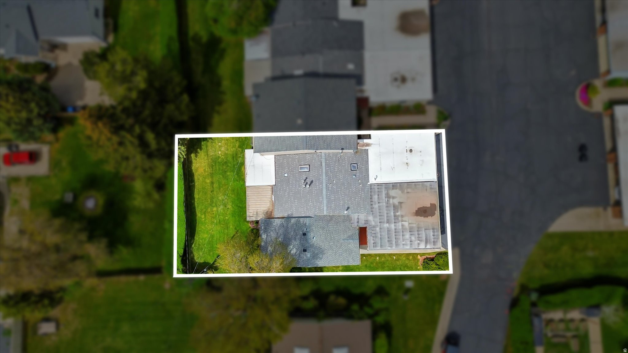 ASPEN CONDOMINIUMS - Residential