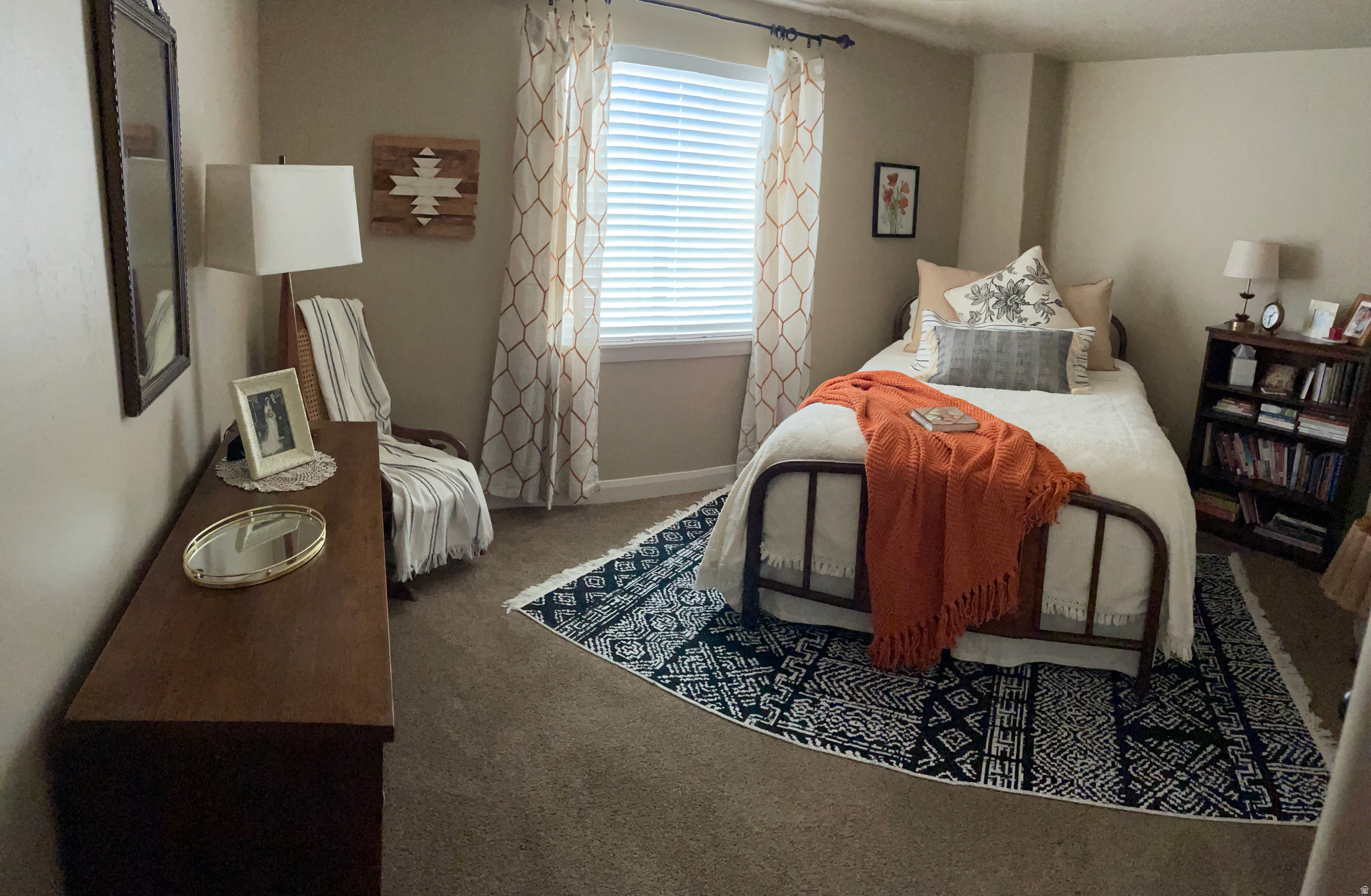 FOOTHILLS/CHERRY LANE SUB PH 1 - Residential