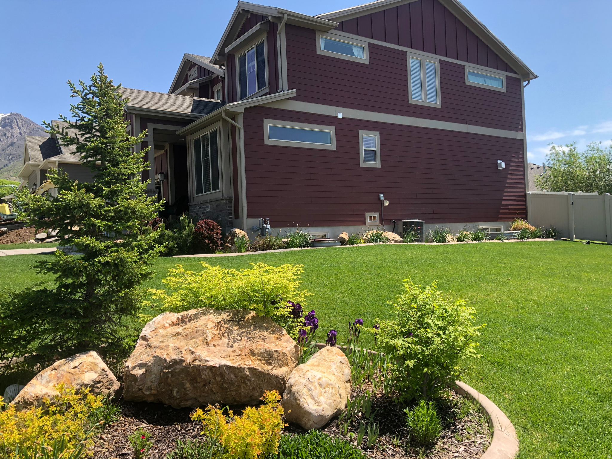 FOOTHILLS/CHERRY LANE SUB PH 1 - Residential