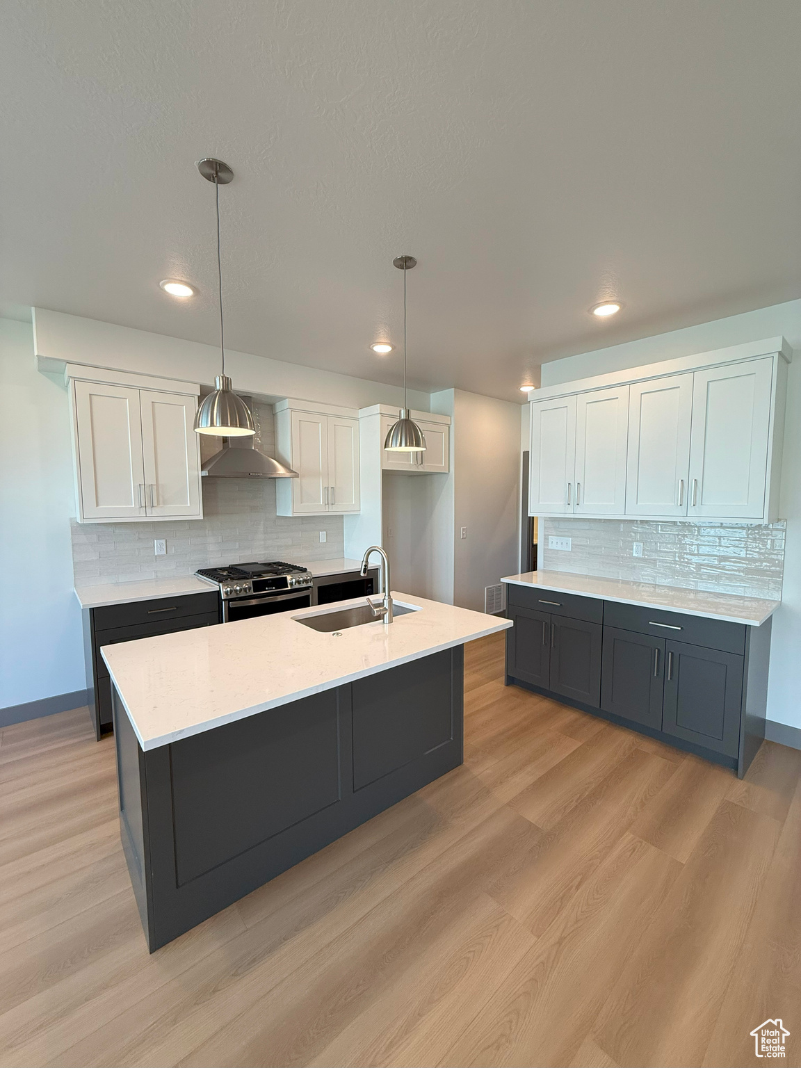 SOMERSET VILLAS AT COOK'S CORNER - Residential